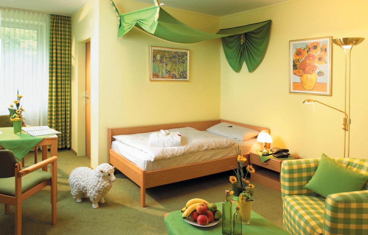 Moorland Hotel Am Senkelteich Vlotho Rom bilde